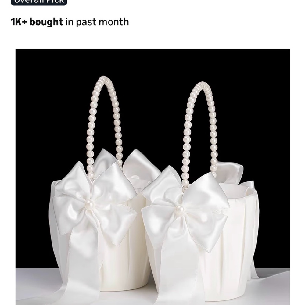 Elegant White Pearl Handle Women's Bag